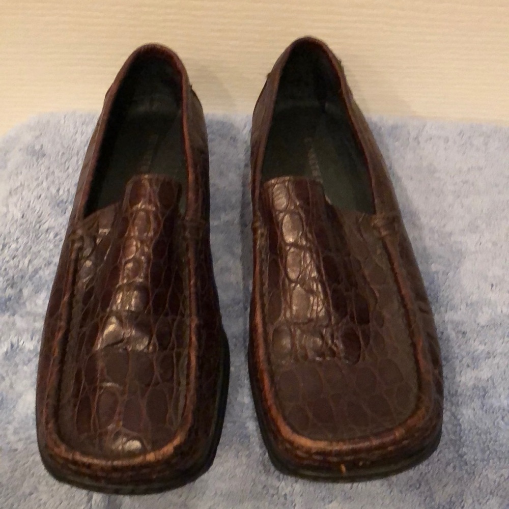 Italian made Kenneth Cole Loafers